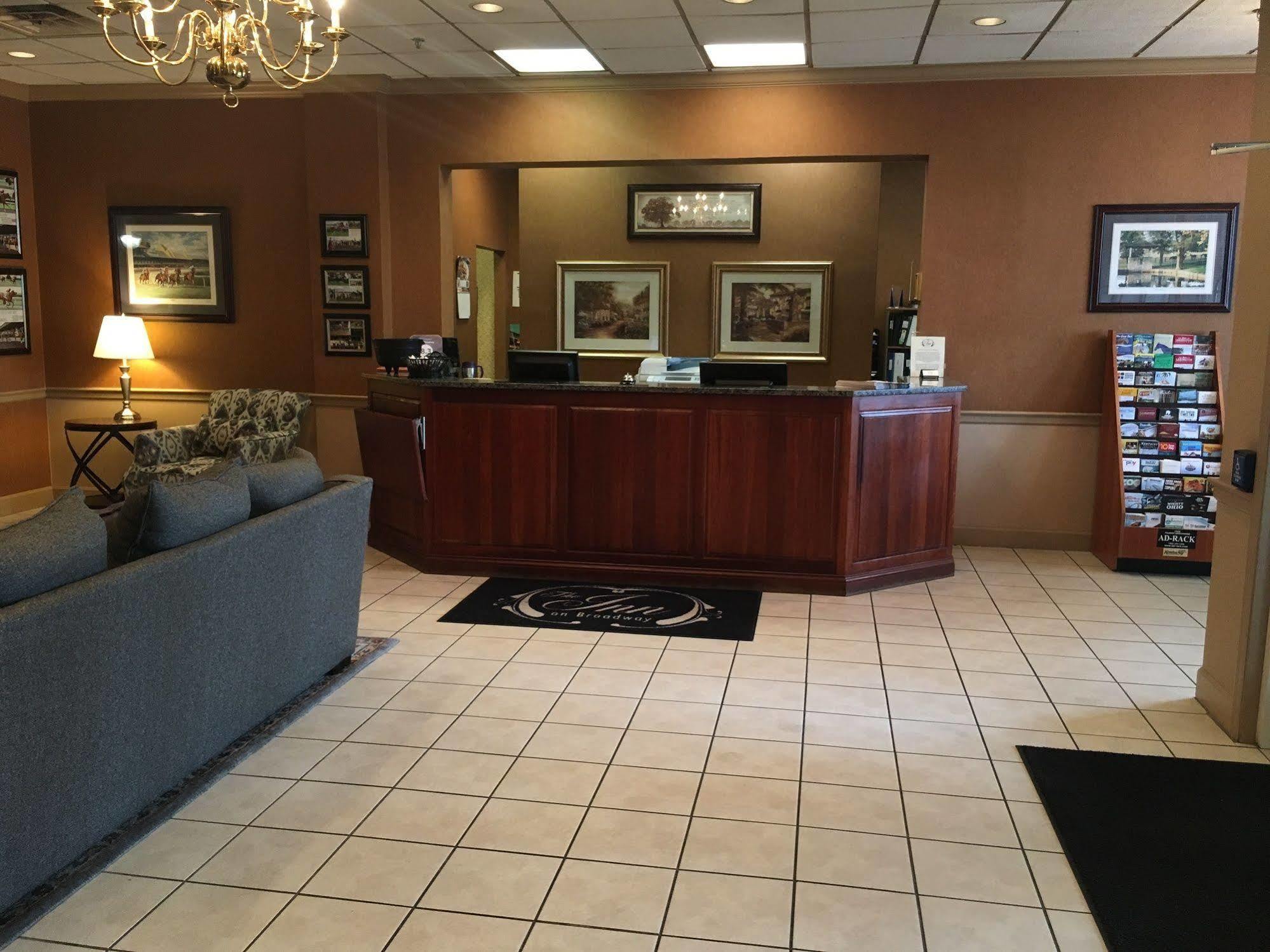 Inn On Broadway Downtown/Keeneland/Medical Center Lexington Zewnętrze zdjęcie