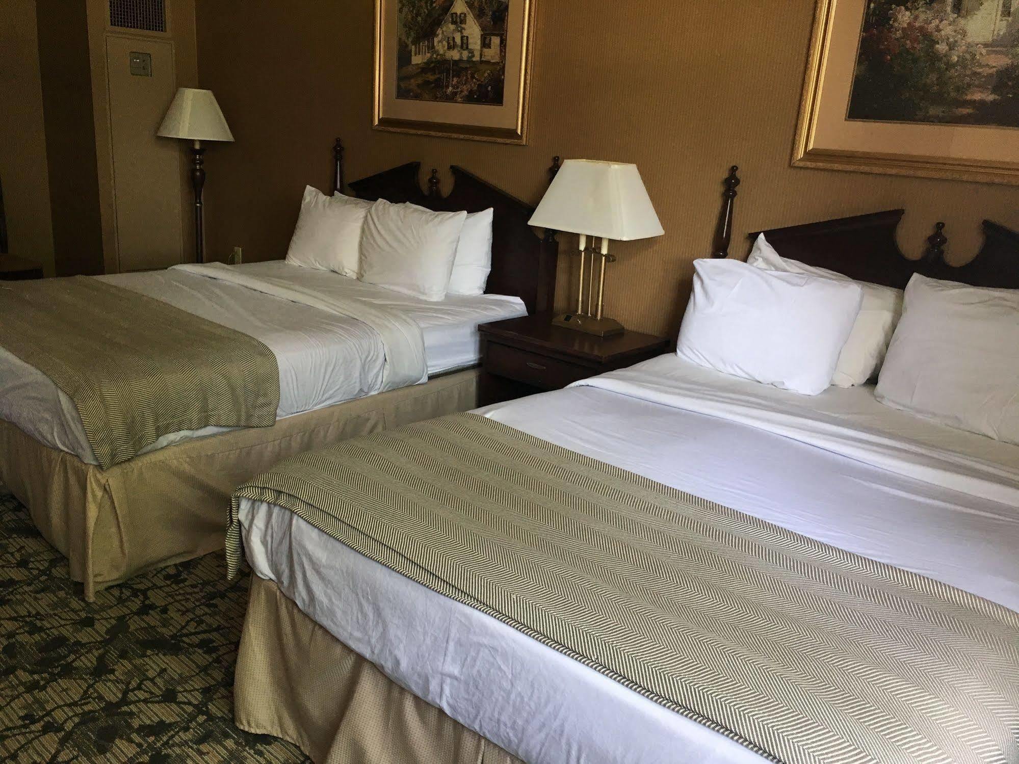 Inn On Broadway Downtown/Keeneland/Medical Center Lexington Zewnętrze zdjęcie